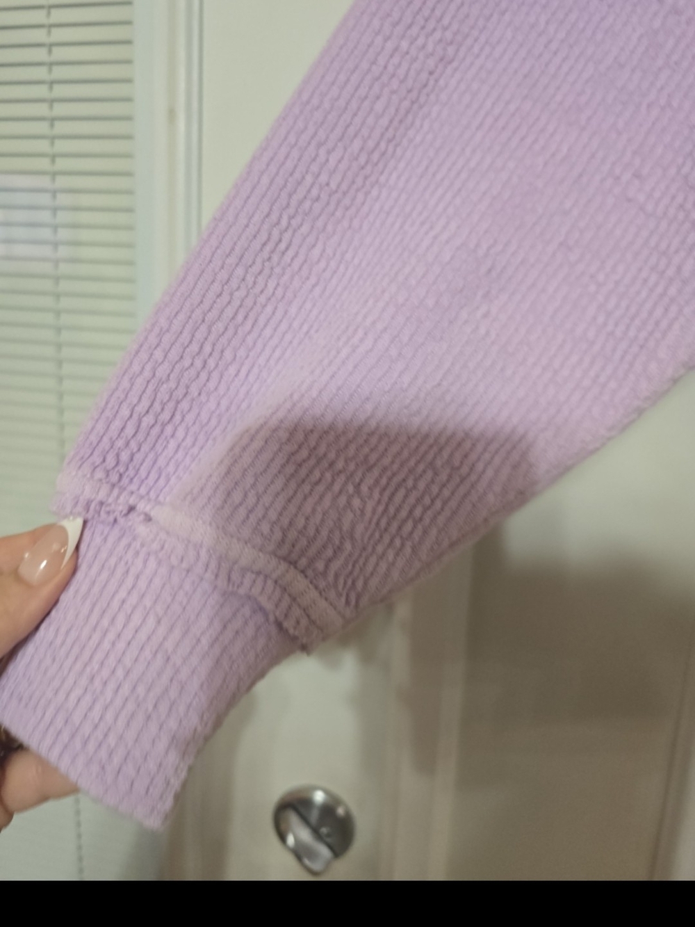 Aerie Wonder Textured V-Neck Sweatshirt oversized S-M - Picture 2 of 6